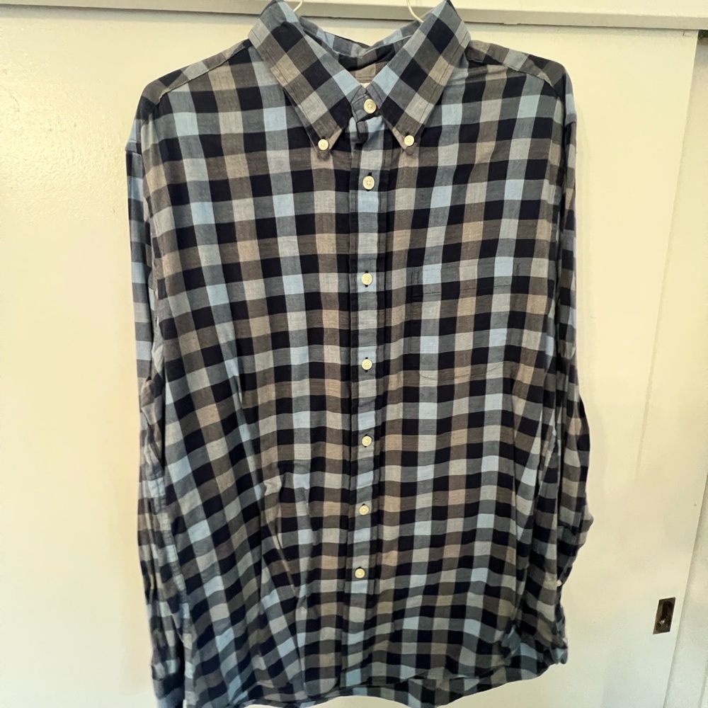 Brooks Brothers Black and Gray Casual Button Down Shirt